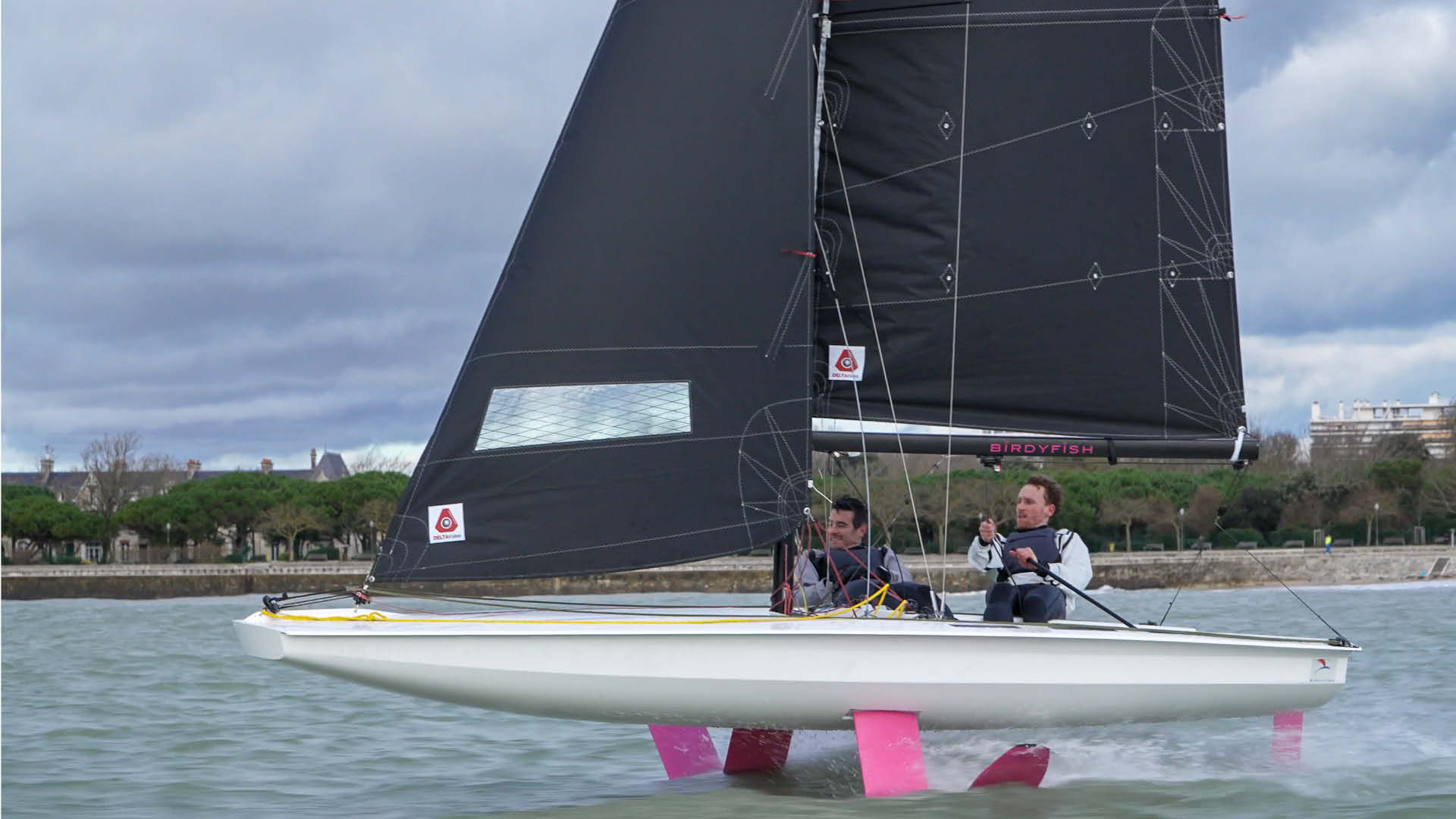 BirdyFish - foiling dinghy - foil boat - bateau à foil - deriveur à foil - foiler