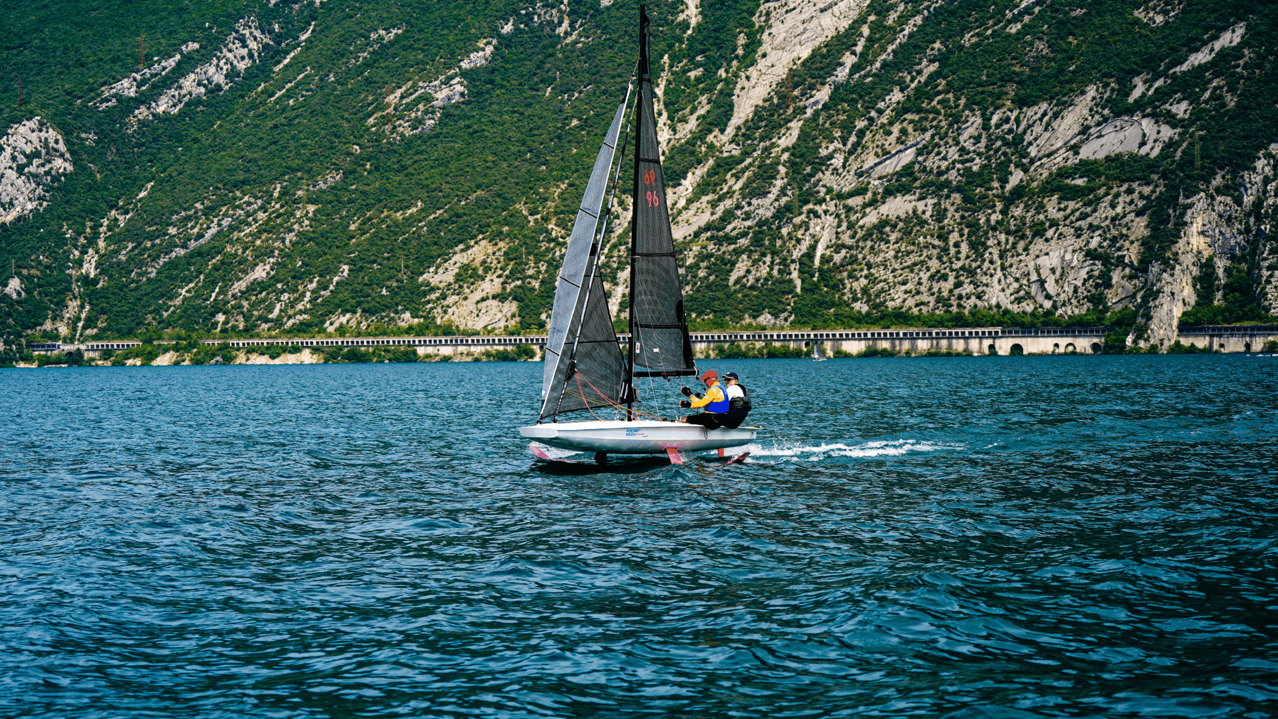 BirdyFish - foiling dinghy - foil boat - salone nautico di genova